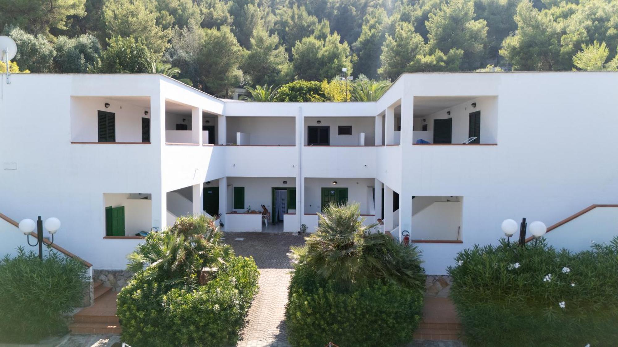 Villaggio Camping Spiaggia Lunga Vieste Exterior photo