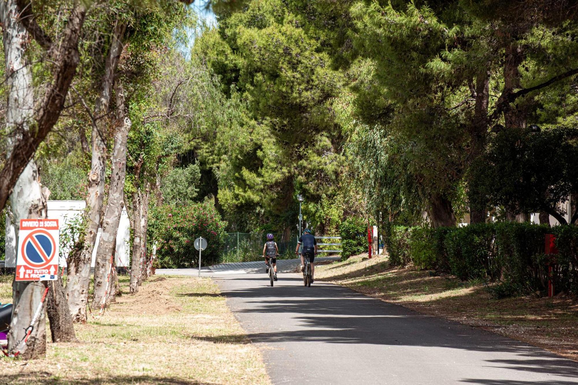 Villaggio Camping Spiaggia Lunga Vieste Exterior photo